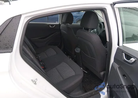 2019 Hyundai Ioniq Hybrid Blue z USA, uszkodzony, nr VIN KMHC65LCXKU174583